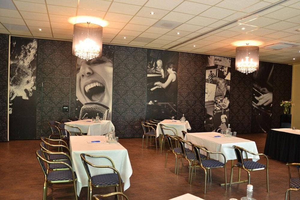 Fletcher Hotel - Restaurant Heiloo Bagian luar foto